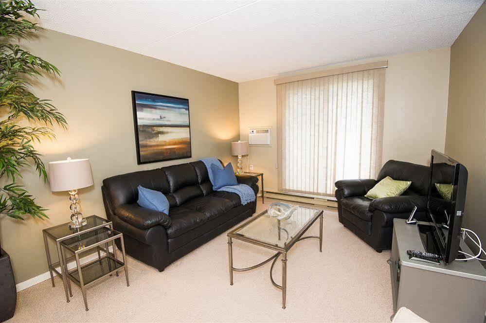 Executive Suites Polo Park Hotel
